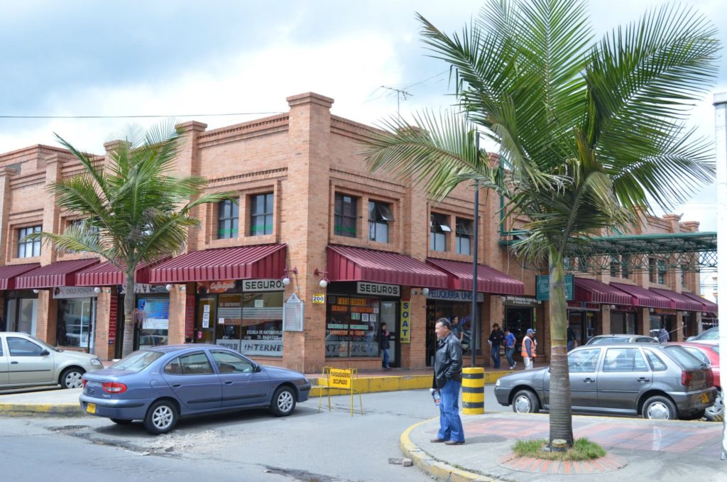 413292_138156602990777_789477068_o